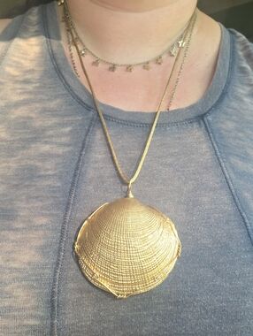 Artisan Gold-Painted clam shell necklace